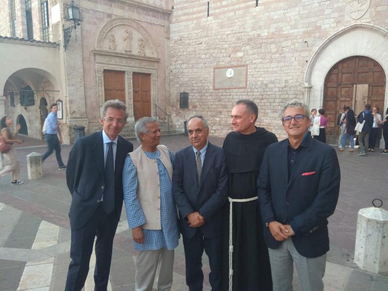 Image - La soddisfazione del Rettore UniMC Francesco Adornato per la nomina del nuovo Ministro all’Università e alla Ricerca