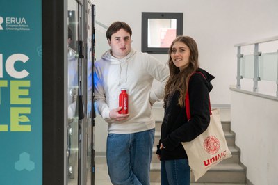 DSC05999-37.JPG DSC05999-37.JPG